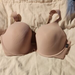 Vince Camuto Nude Bra